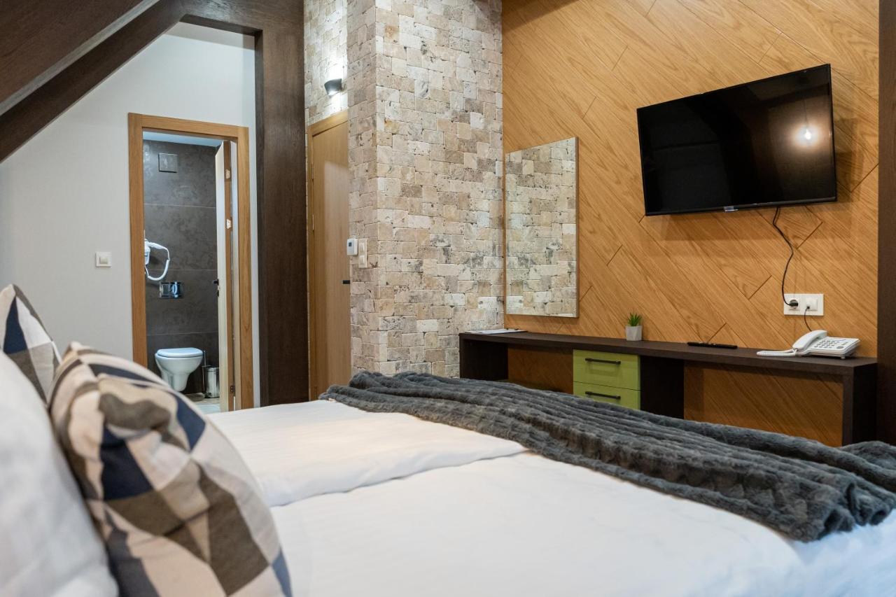 103 Alpine Hotel Panicsiste Kültér fotó